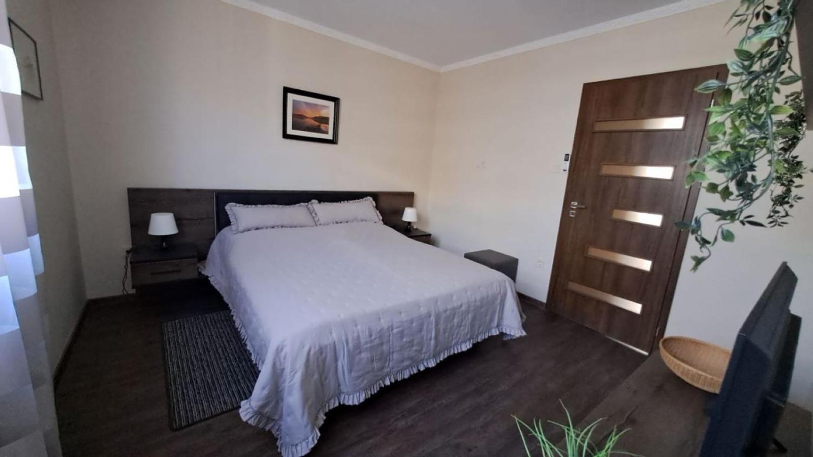 Szilfak City Apartman Hajdúszoboszló Eksteriør bilde