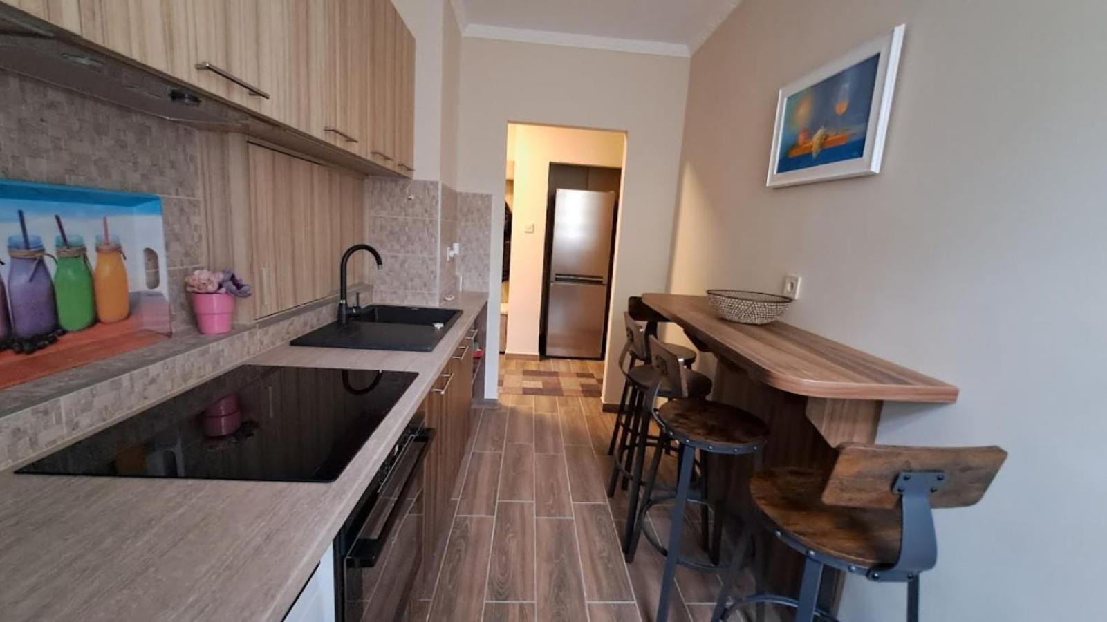 Szilfak City Apartman Hajdúszoboszló Eksteriør bilde