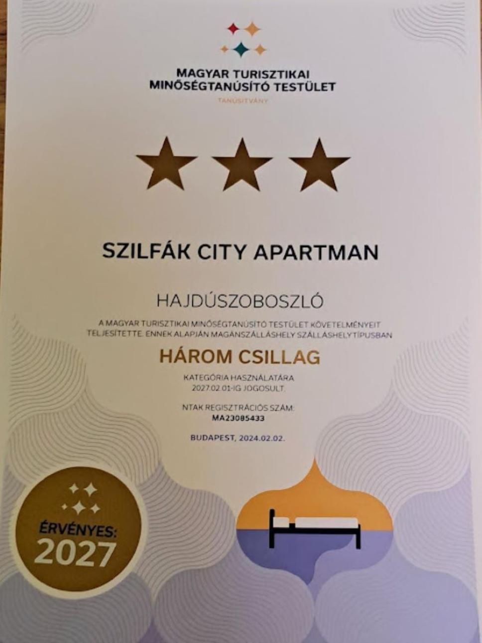 Szilfak City Apartman Hajdúszoboszló Eksteriør bilde